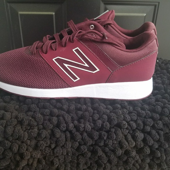 new balance 24 sneaker womens